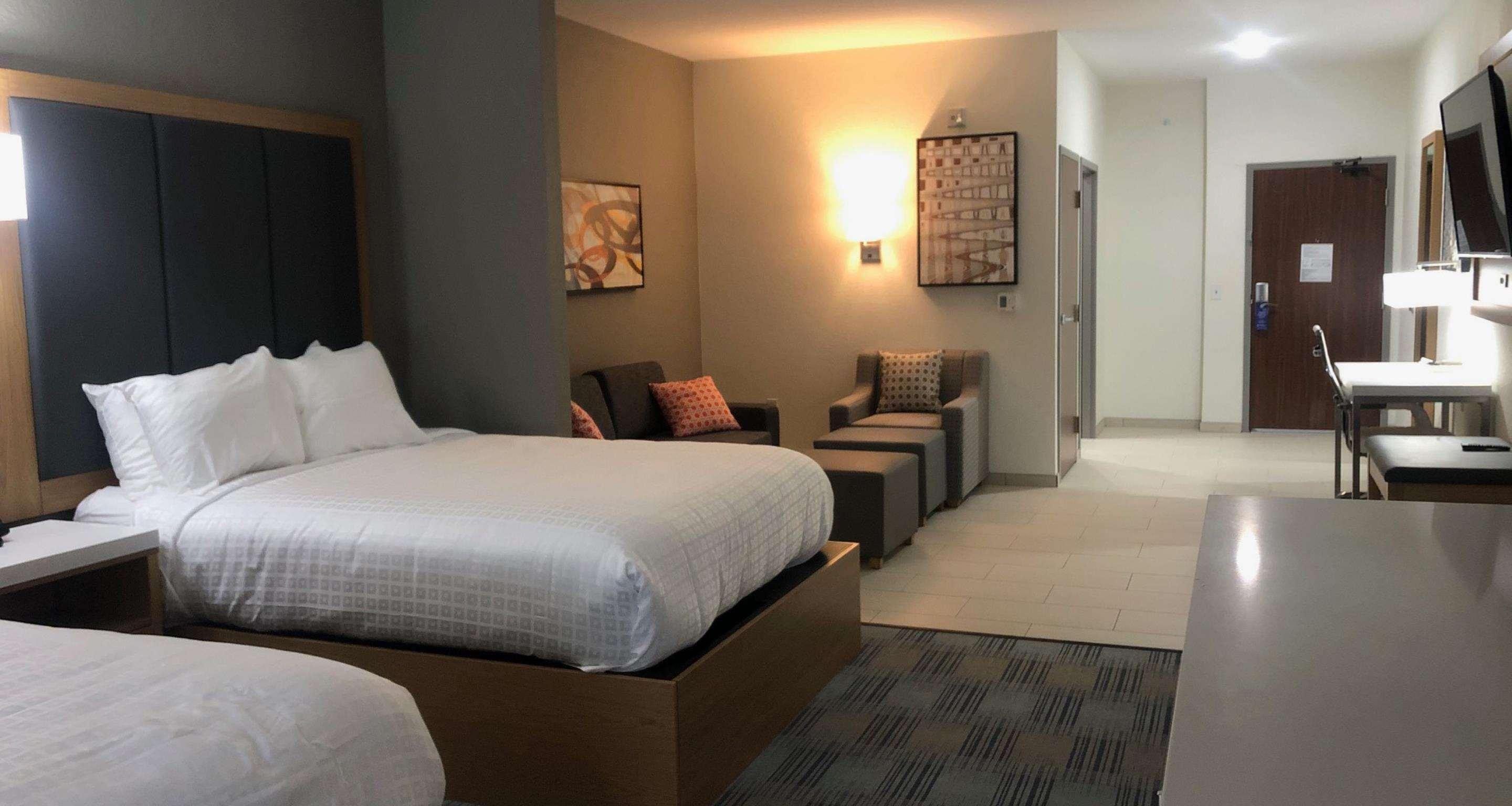 La Quinta Inn & Suites By Wyndham Coralville Iowa City Dış mekan fotoğraf