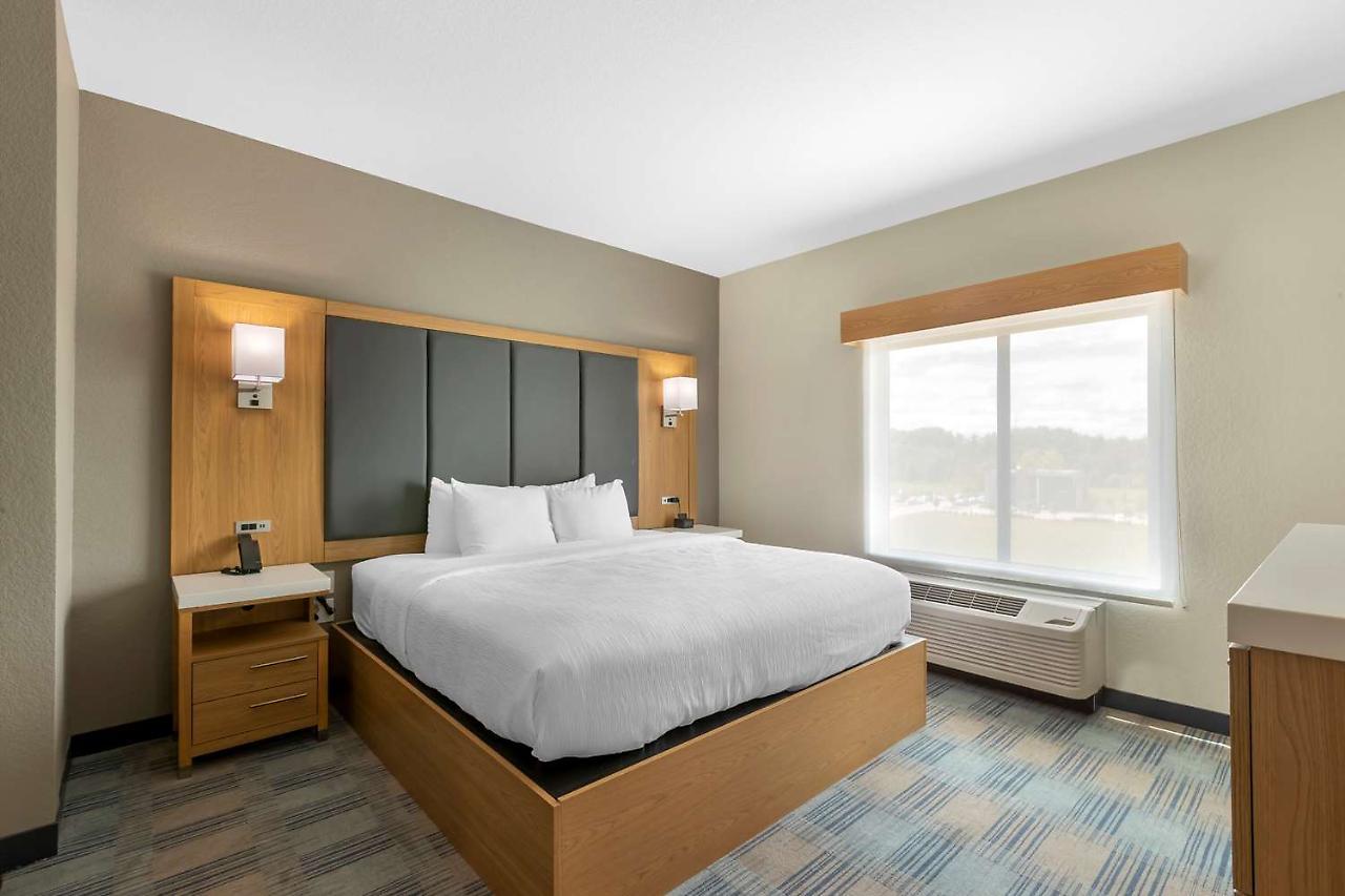 La Quinta Inn & Suites By Wyndham Coralville Iowa City Dış mekan fotoğraf